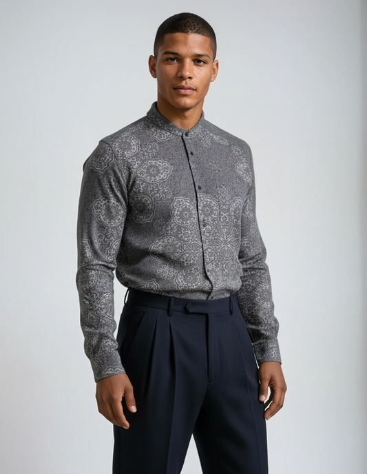 Long-sleeved Shirt in XL