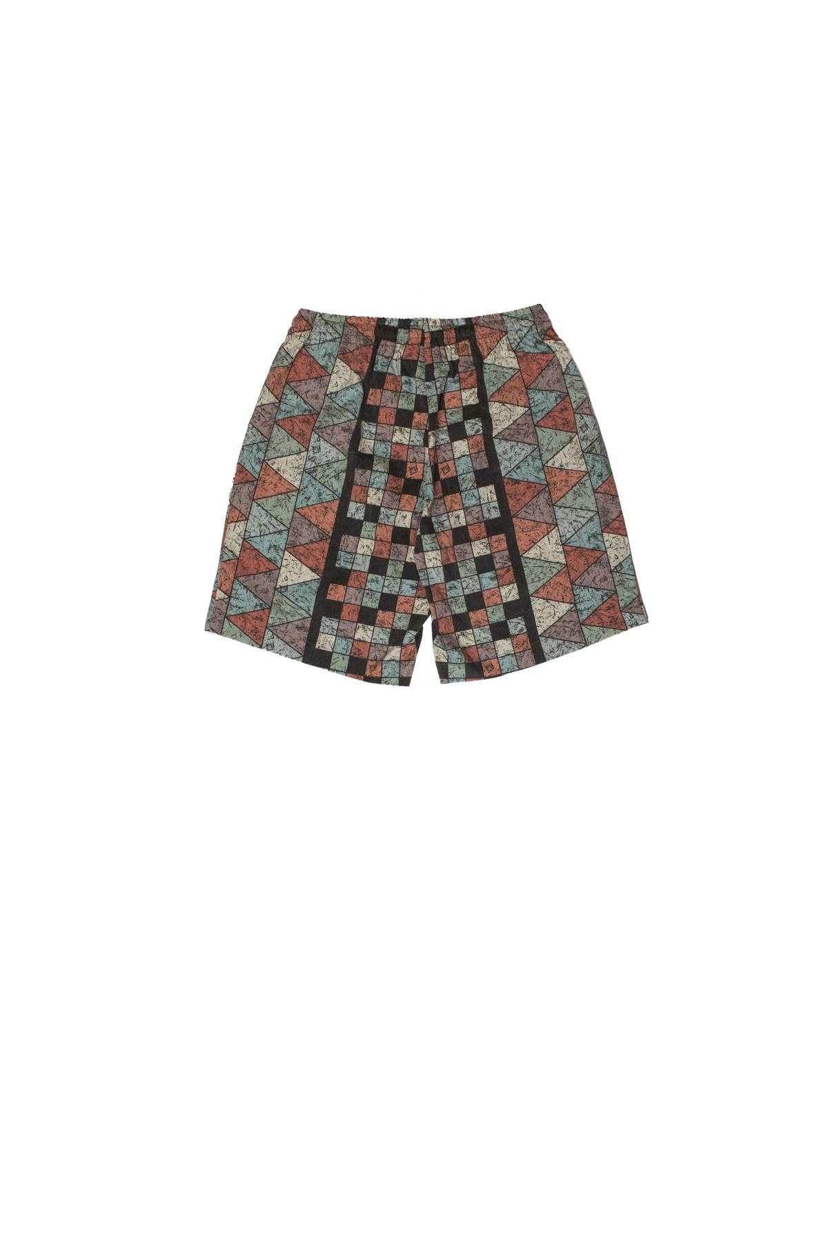 Shorts in M