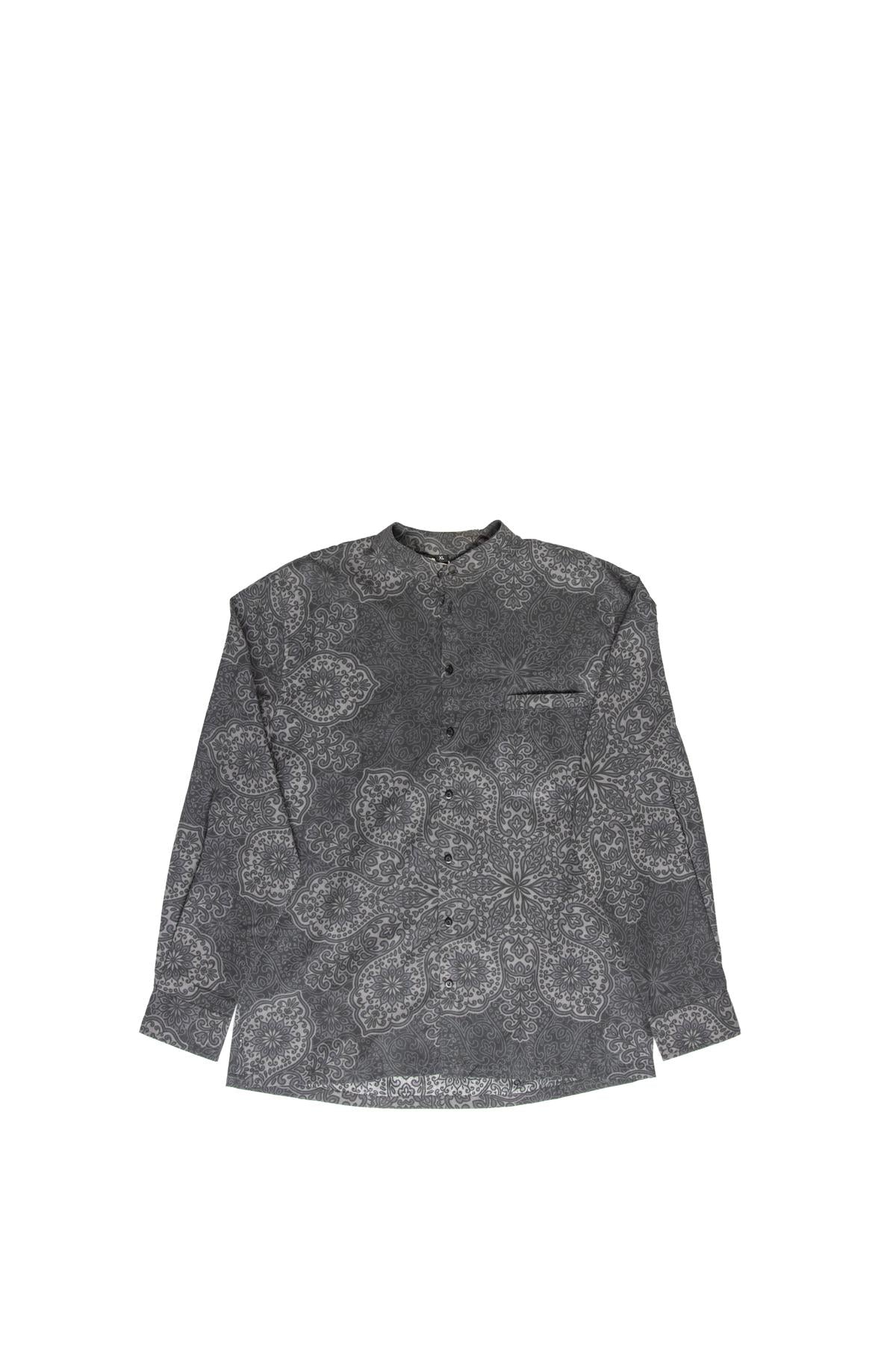 Long-sleeved Shirt in XL